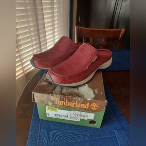 Timberland Womens Red Leather Slip On Clogs 8M